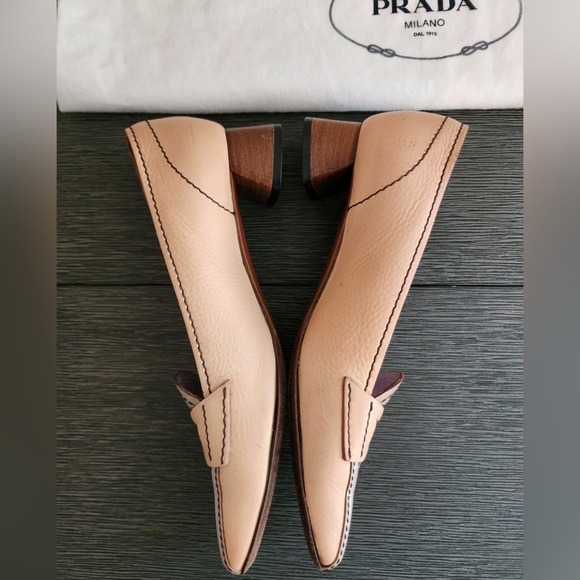 Authentic Prada Vintage Genuine Leather Upper/Lining/Sole Two Tone Loafers - Picture 6 of 14